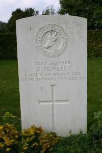 Mons (Bergen) Communal Cemetery - Sewell, B