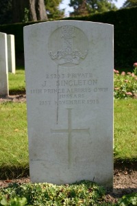 Mons (Bergen) Communal Cemetery - Singleton, J