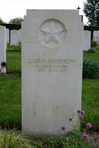Mons (Bergen) Communal Cemetery - Sjenlechenkow, G