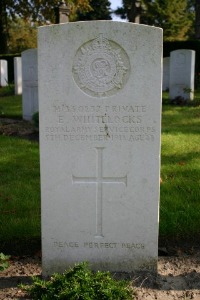 Mons (Bergen) Communal Cemetery - Whitelocks, E