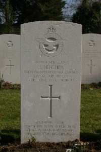 Escoublac-La-Baule War Cemetery - Hughes, J