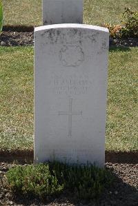 Calais Southern Cemetery - Andrews, John Henry