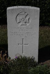 Calais Southern Cemetery - Rees, Albert
