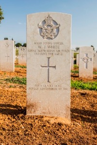 Le Petit Lac Cemetery - White, Wesley John