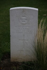 Canada Cemetery Tilloy-Les-Cambrai - King, John Stephen