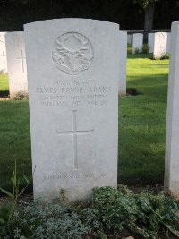Canadian Cemetery No.2 Neuville - Adams, James Ronnie