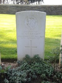 Canadian Cemetery No.2 Neuville - Allbright, Oliver
