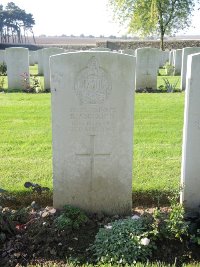 Canadian Cemetery No.2 Neuville - Annakin, Robert