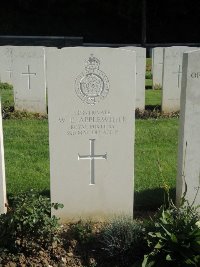 Canadian Cemetery No.2 Neuville - Applewhite, William Edgar