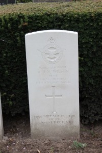 Eindhoven (Woensel) General Cemetery - Wilson, Andrew James Normandale