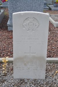 Gavrelle Communal Cemetery - Mouser, John Ernest