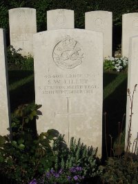 Noyelles-Sur-L'escaut Communal Cemetery Extension - Lilley, S W