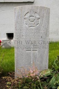 IRVINESTOWN CHURCH OF IRELAND CHURCHYARD - HARDCASTLE, CHARLES MCDOWALL