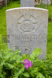 IRVINESTOWN CHURCH OF IRELAND CHURCHYARD - UPSHALL, LLOYD JOYCE