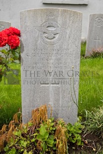 IRVINESTOWN CHURCH OF IRELAND CHURCHYARD - WELLINGTON, CHRISTOPHER GEORGE EDWARD