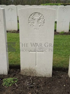 BROWN'S ROAD MILITARY CEMETERY, FESTUBERT - ANNAND, T