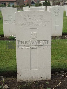 BROWN'S ROAD MILITARY CEMETERY, FESTUBERT - ASTIN, B W