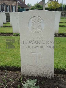 BROWN'S ROAD MILITARY CEMETERY, FESTUBERT - ROBSON, J