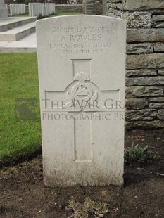 BROWN'S ROAD MILITARY CEMETERY, FESTUBERT - ROWLES, A