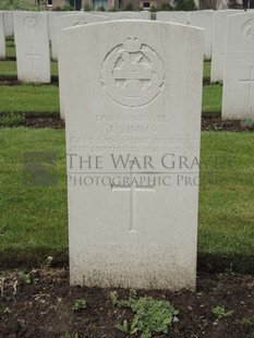 BROWN'S ROAD MILITARY CEMETERY, FESTUBERT - SIMMS, JAMES