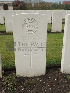 BROWN'S ROAD MILITARY CEMETERY, FESTUBERT - SUMMERSBY, W R