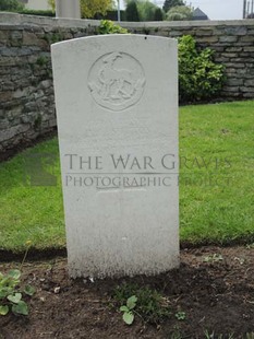BROWN'S ROAD MILITARY CEMETERY, FESTUBERT - SUTTON, A L