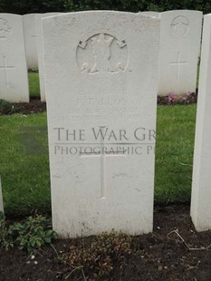 BROWN'S ROAD MILITARY CEMETERY, FESTUBERT - TALLON, FRANCIS