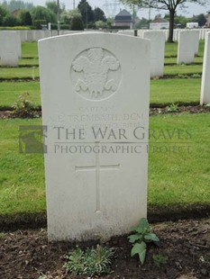 BROWN'S ROAD MILITARY CEMETERY, FESTUBERT - TREMBATH, ALLAN E.