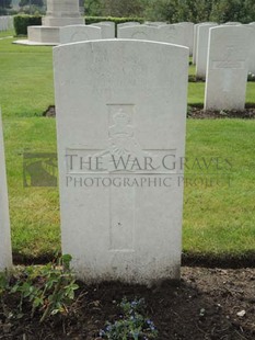 BROWN'S ROAD MILITARY CEMETERY, FESTUBERT - WARD, W S