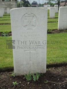 BROWN'S ROAD MILITARY CEMETERY, FESTUBERT - WARREN, H A