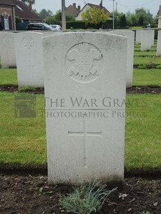 BROWN'S ROAD MILITARY CEMETERY, FESTUBERT - WHITE, STANLEY EDWIN