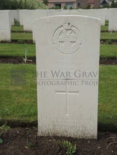 BROWN'S ROAD MILITARY CEMETERY, FESTUBERT - WILKINSON, WILLIAM