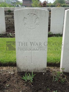 BROWN'S ROAD MILITARY CEMETERY, FESTUBERT - WILLIAMS, W J