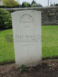 BROWN'S ROAD MILITARY CEMETERY, FESTUBERT - WILLIS, T
