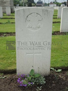BROWN'S ROAD MILITARY CEMETERY, FESTUBERT - WINSLOW, H S