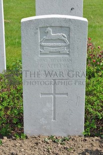 RUE-PETILLON MILITARY CEMETERY, FLEURBAIX - APPLEBY, G