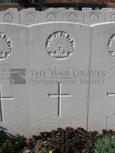 RUE-PETILLON MILITARY CEMETERY, FLEURBAIX - BARNETT, HENRY ERNEST