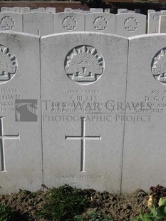 RUE-PETILLON MILITARY CEMETERY, FLEURBAIX - BETTS, SAMUEL