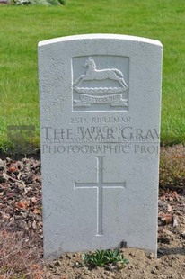 RUE-PETILLON MILITARY CEMETERY, FLEURBAIX - BROOK, H