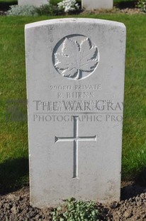 RUE-PETILLON MILITARY CEMETERY, FLEURBAIX - BURNS, R