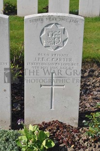 RUE-PETILLON MILITARY CEMETERY, FLEURBAIX - CARTER, JAMES PARMENTER BRADLEY