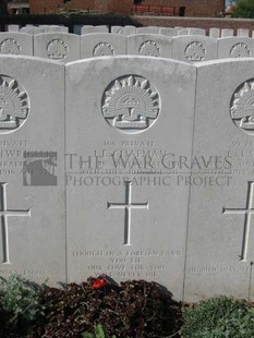 RUE-PETILLON MILITARY CEMETERY, FLEURBAIX - CHAPMAN, JOHN EDWARD