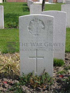 RUE-PETILLON MILITARY CEMETERY, FLEURBAIX - COOCH, CHARLES ROLLO