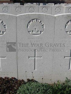 RUE-PETILLON MILITARY CEMETERY, FLEURBAIX - COX, HAROLD
