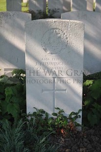 RUE-PETILLON MILITARY CEMETERY, FLEURBAIX - CUNNINGHAM, J