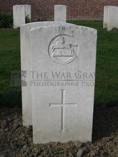 RUE-PETILLON MILITARY CEMETERY, FLEURBAIX - DAVIN, J