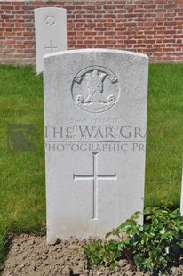 RUE-PETILLON MILITARY CEMETERY, FLEURBAIX - DONALDSON, G