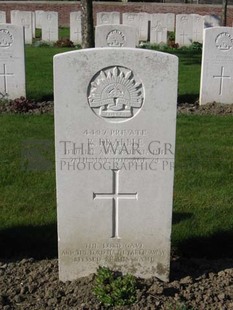 RUE-PETILLON MILITARY CEMETERY, FLEURBAIX - DRABBLE, ROSS