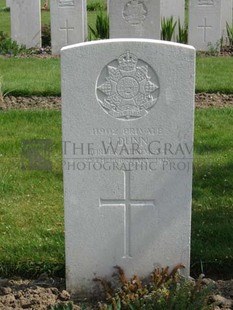 RUE-PETILLON MILITARY CEMETERY, FLEURBAIX - DUNN, J