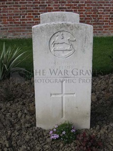 RUE-PETILLON MILITARY CEMETERY, FLEURBAIX - ELMER, W
